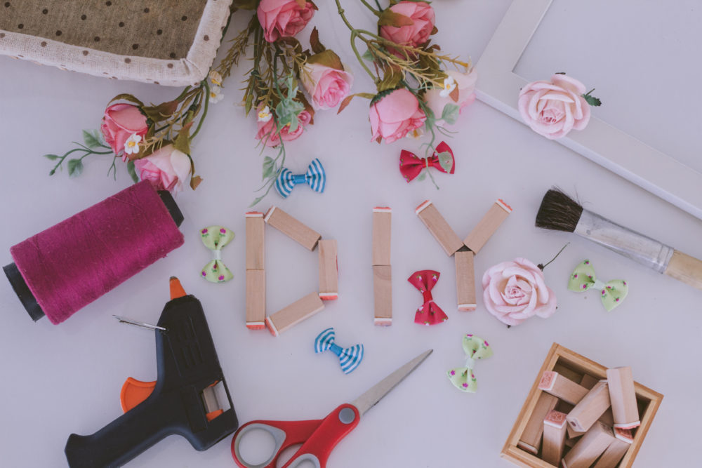 Jakie ozdoby do domu i ogrodu warto zrobić samemu?